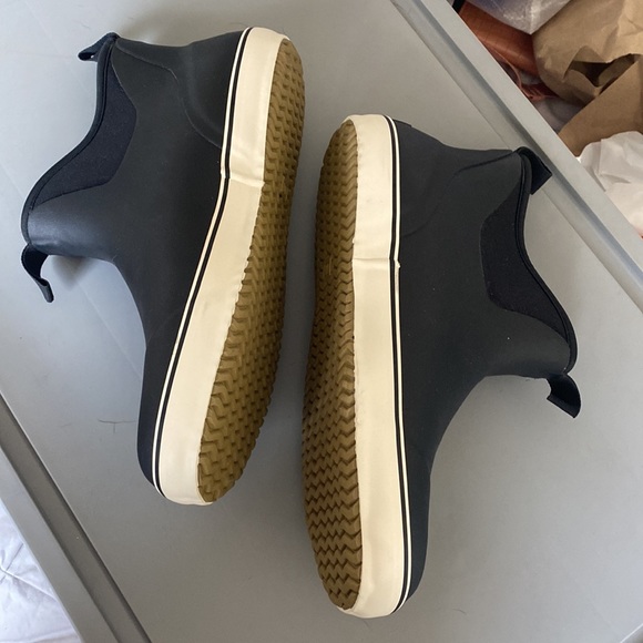 NWOT Roma rain boots - Picture 3 of 4